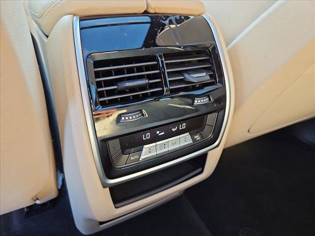 Used 2020 BMW X5 sDrive40i w/ Convenience Package RWD image 18