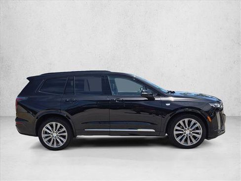 Used 2021 Cadillac XT6 Sport AWD/4WD image 4