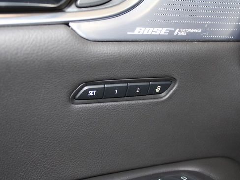 Used 2024 Cadillac XT6 Premium Luxury image 46