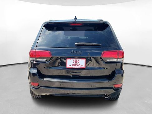 Used 2019 Jeep Grand Cherokee Altitude RWD image 5