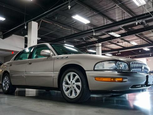 Used 2003 Buick Park Avenue Ultra FWD image 2