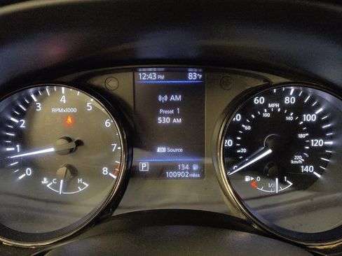 Used 2020 Nissan Rogue SV AWD/4WD image 23