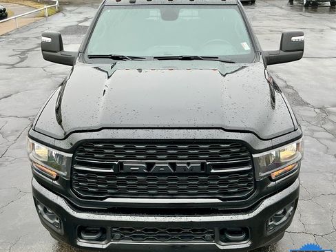 Used 2024 RAM 3500 Big Horn w/ Night Edition image 11