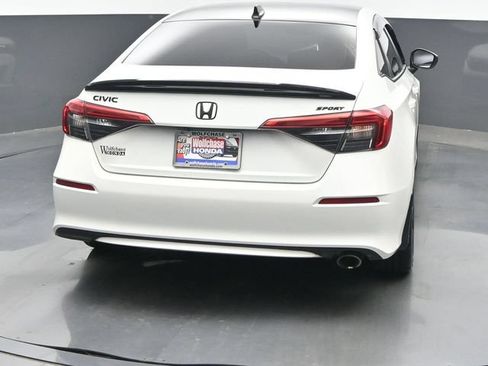 Certified 2022 Honda Civic Sport image 5