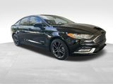 Used 2018 Ford Fusion SE w/ Equipment Group 601A image 2