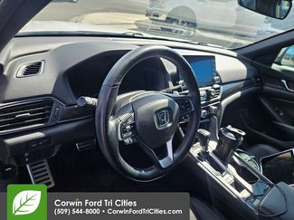 Used 2019 Honda Accord Sport video 2