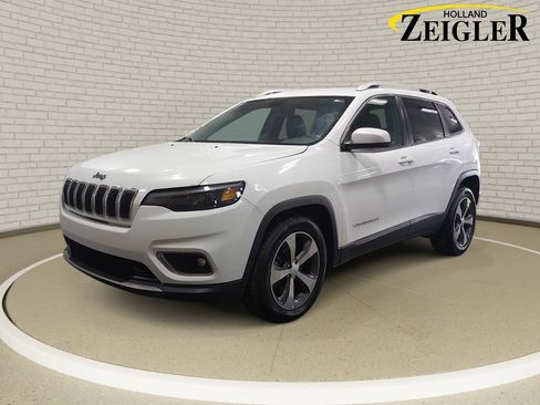 Used 2019 Jeep Cherokee Limited FWD image 1