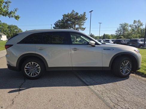 Used 2025 MAZDA CX-90 3.3 Turbo w/ Preferred Package AWD/4WD image 16