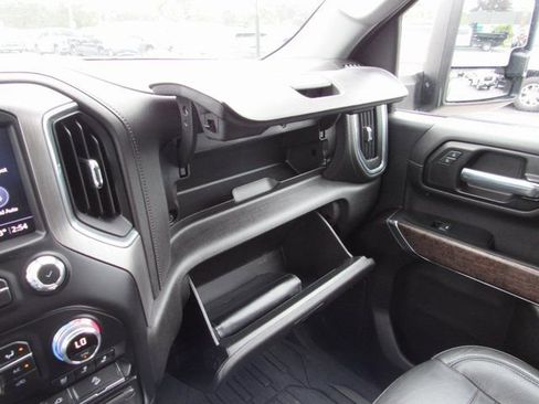 Used 2022 GMC Sierra 2500 Denali image 27