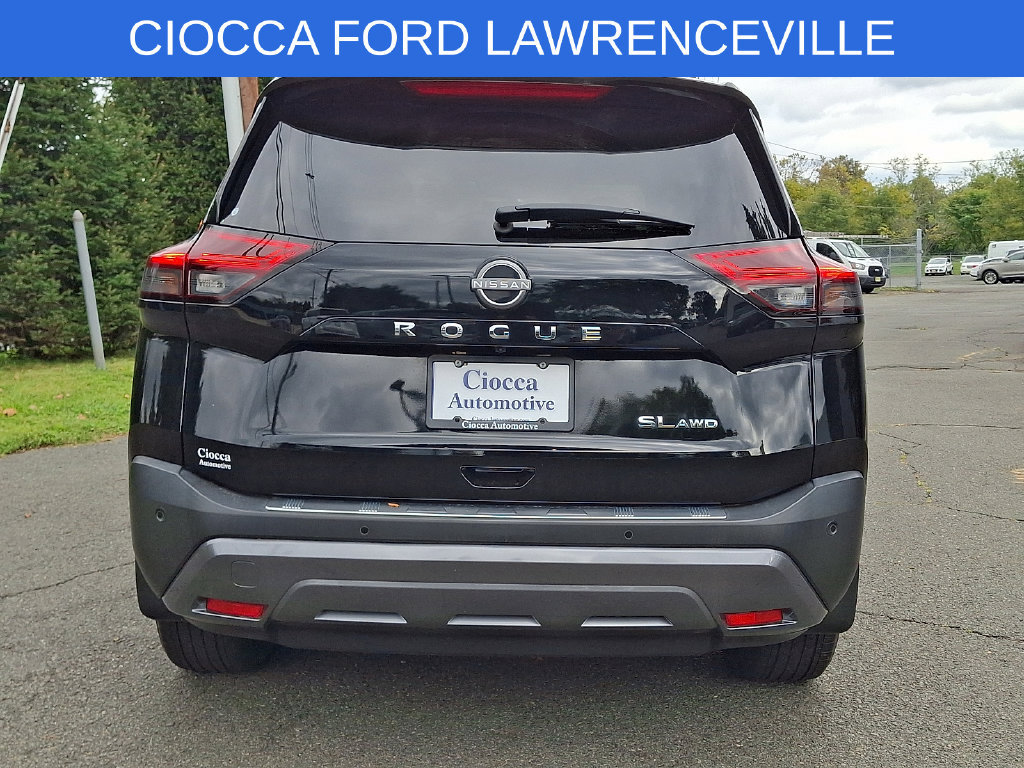 Used 2023 Nissan Rogue SL AWD/4WD image 8