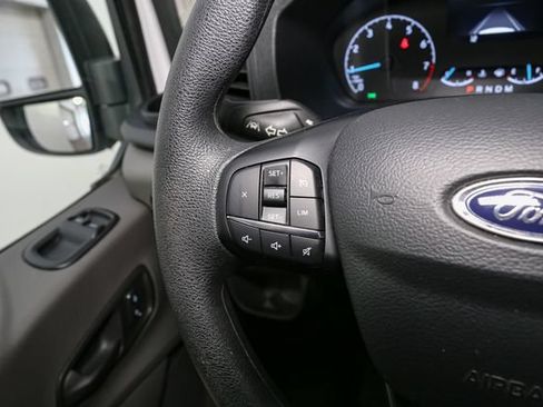 Used 2025 Ford Transit 350 XLT RWD image 29