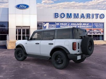 New 2026 Ford Bronco Outer Banks