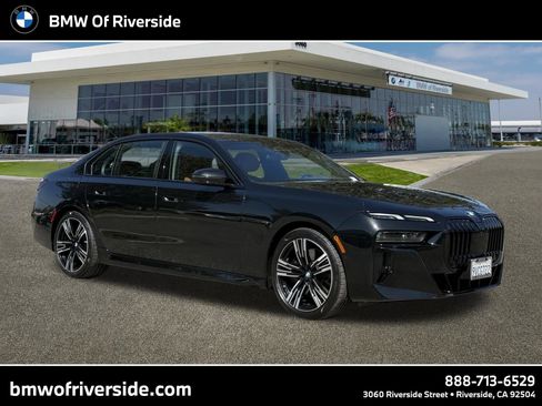 Certified 2023 BMW 740i RWD image 1
