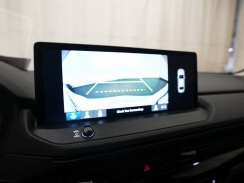 Certified 2023 Honda Accord Touring image 19