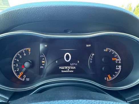 Used 2017 Jeep Grand Cherokee Limited w/ Trailer Tow Group IV AWD/4WD image 30