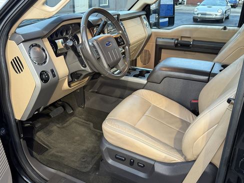 Used 2014 Ford F250 Lariat w/ Snow Plow Prep Package image 7