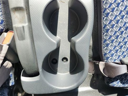 Used 2024 Isuzu NPR image 21