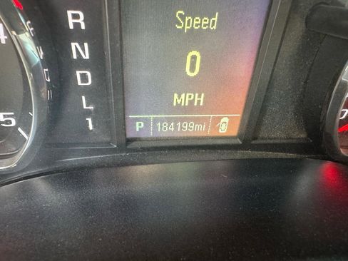 Used 2018 GMC Sierra 3500 4x4 Crew Cab image 15