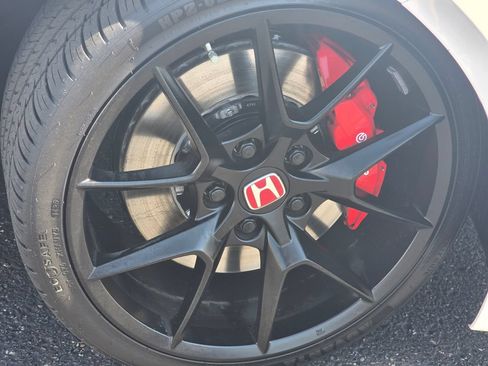 Certified 2025 Honda Civic Type R image 10