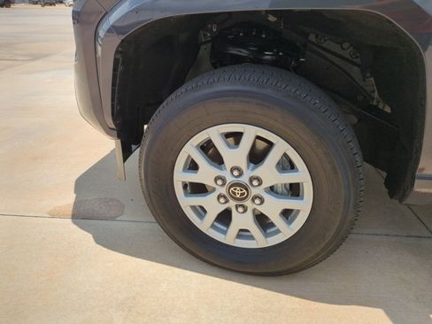 Certified 2025 Toyota Tacoma SR5 RWD image 22