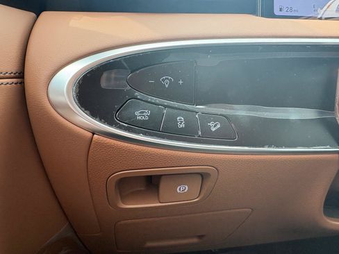 New 2026 Genesis GV70 2.5T Advanced AWD/4WD image 30