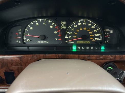 Used 1999 Toyota 4Runner Limited AWD/4WD image 25