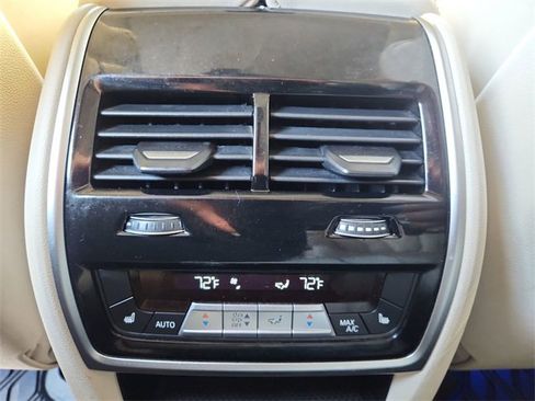 Used 2019 BMW X7 xDrive40i w/ Premium Package image 22