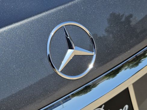 Used 2026 Mercedes-Benz S 580 4MATIC Sedan image 12