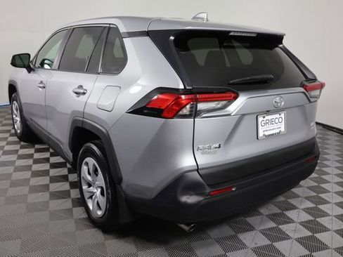 Used 2024 Toyota RAV4 LE AWD/4WD image 6