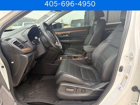 Used 2020 Honda CR-V Touring image 11