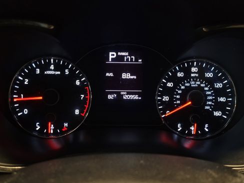 Used 2018 Kia Forte LX FWD image 23