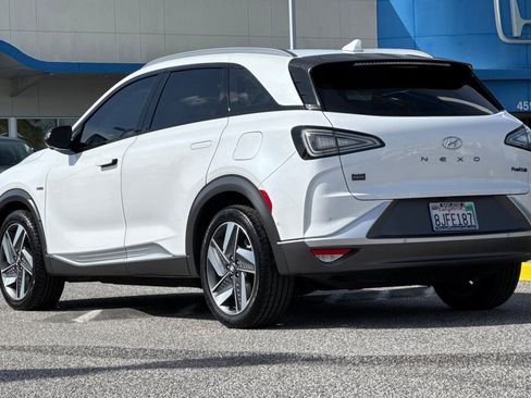 Used 2019 Hyundai Nexo Limited image 3