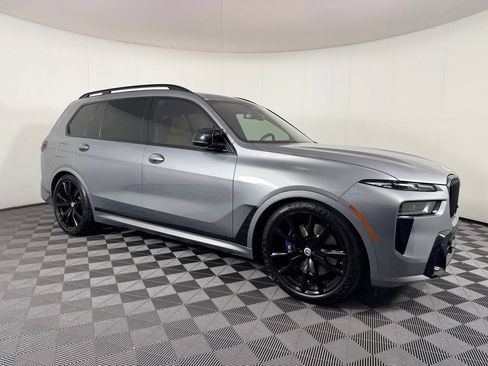 Used 2023 BMW X7 M60i w/ Executive Package AWD/4WD image 4