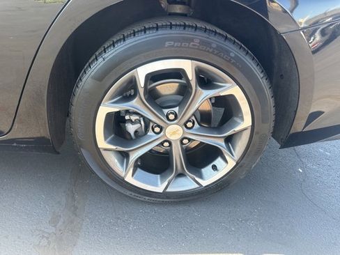 Used 2024 Chevrolet Malibu LT image 23