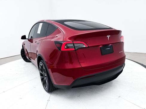 Used 2023 Tesla Model Y Long Range image 7