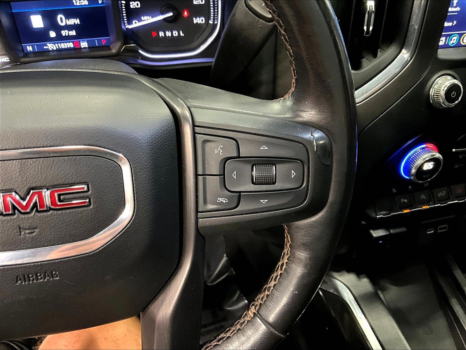 Used 2020 GMC Sierra 1500 AT4 w/ AT4 Premium Package AWD/4WD image 13