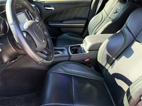 Used 2017 Dodge Charger R/T Scat Pack w/ Beats Audio Group image 18