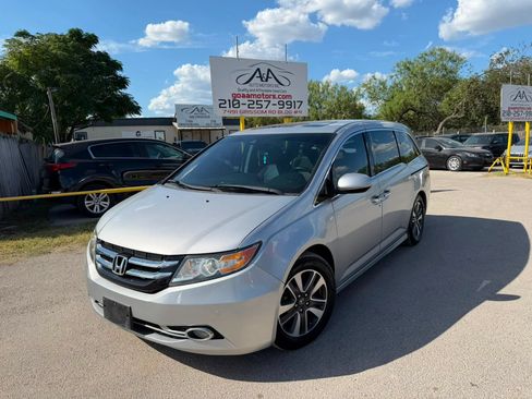Used 2014 Honda Odyssey Touring Elite image 1