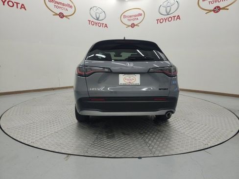 Used 2025 Honda HR-V Sport image 7