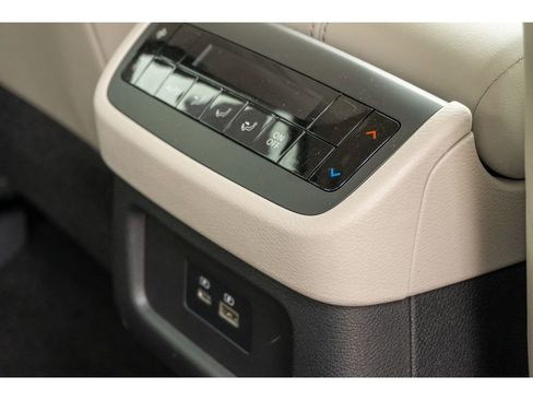 Used 2024 Nissan Pathfinder SL image 20