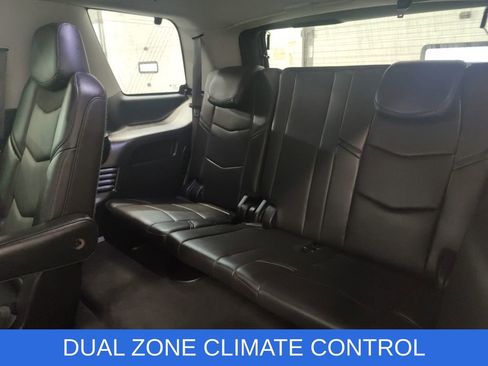 Used 2020 Cadillac Escalade Premium Luxury w/ Escalade Sport Edition image 38