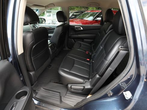 Used 2015 Nissan Pathfinder SL w/ SL Tech Package AWD/4WD image 15