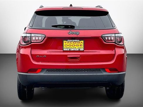 New 2026 Jeep Compass Latitude image 4