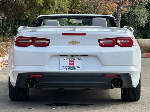 Used 2023 Chevrolet Camaro LT image 5