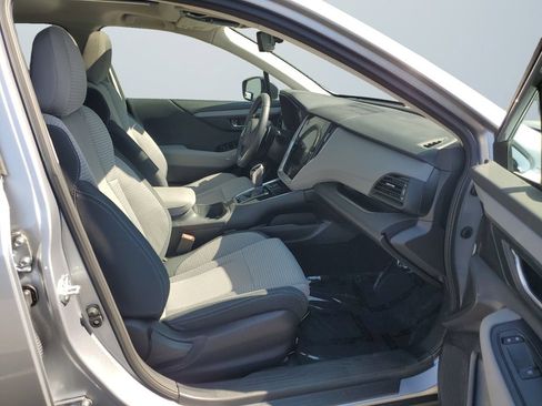 Certified 2025 Subaru Outback Premium AWD/4WD image 15
