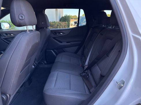 Used 2025 Chevrolet Equinox LT FWD image 25