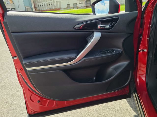 Used 2025 Mitsubishi Eclipse Cross SE AWD/4WD image 16