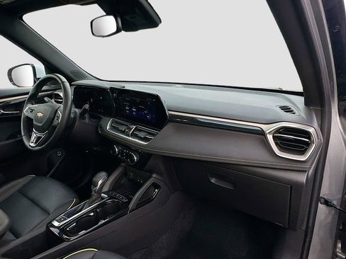 Used 2024 Chevrolet TrailBlazer ACTIV w/ Convenience Package image 28