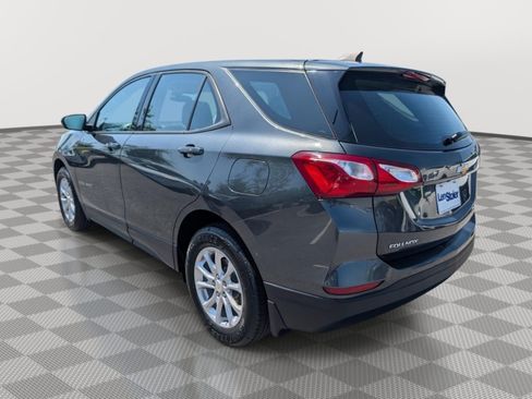 Used 2019 Chevrolet Equinox LS FWD image 3