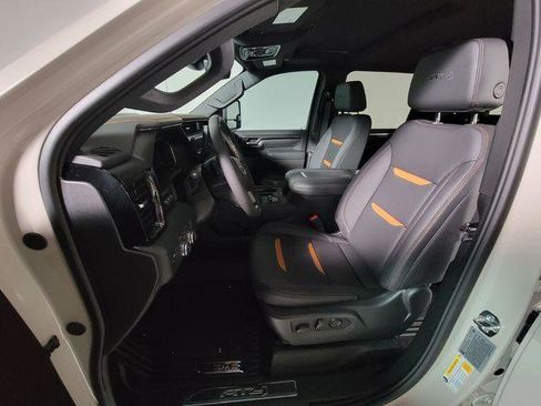 New 2026 GMC Sierra 2500 AT4 w/ AT4 Premium Plus Package image 10